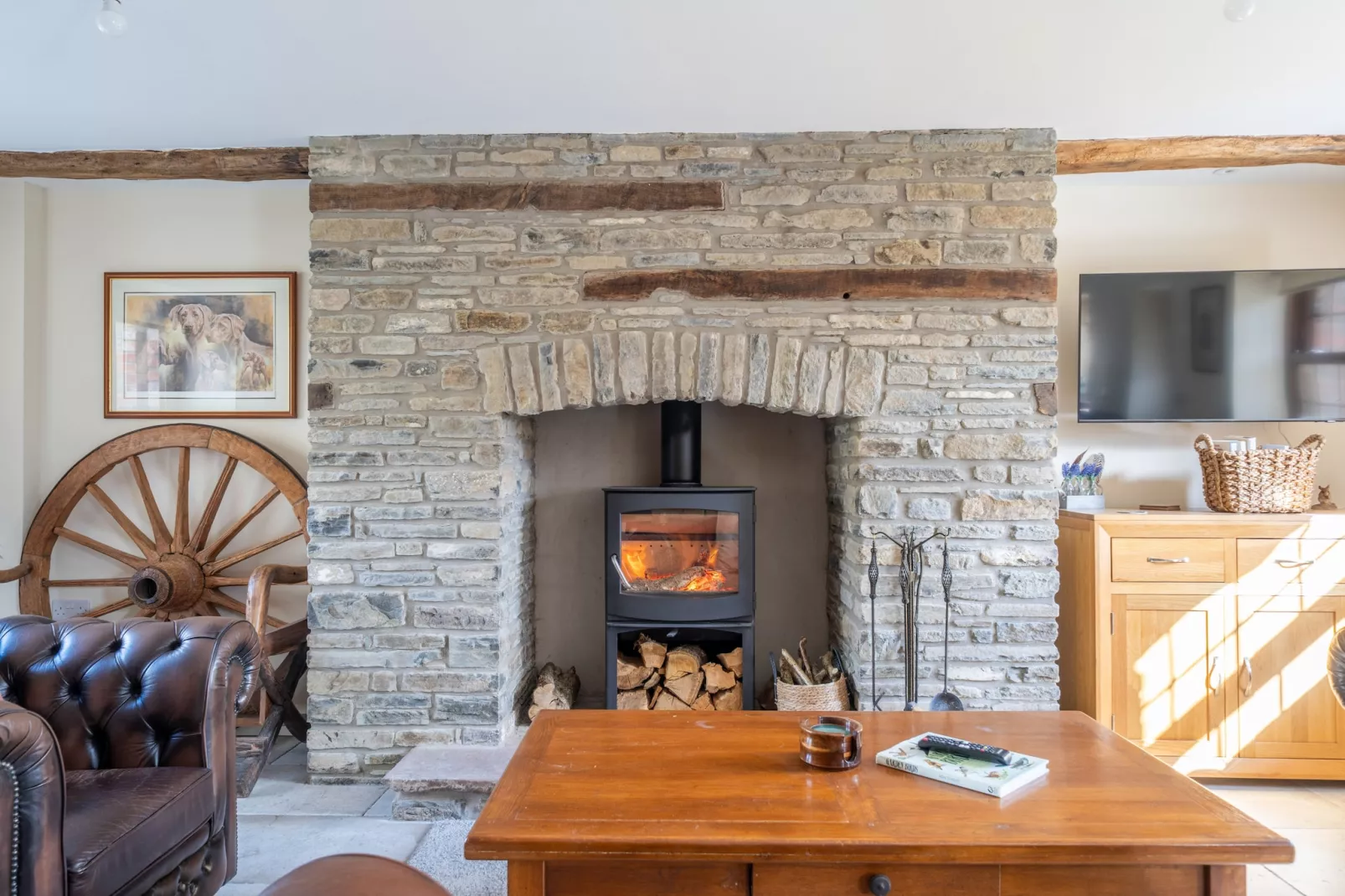 Coygen Cottage-Living room