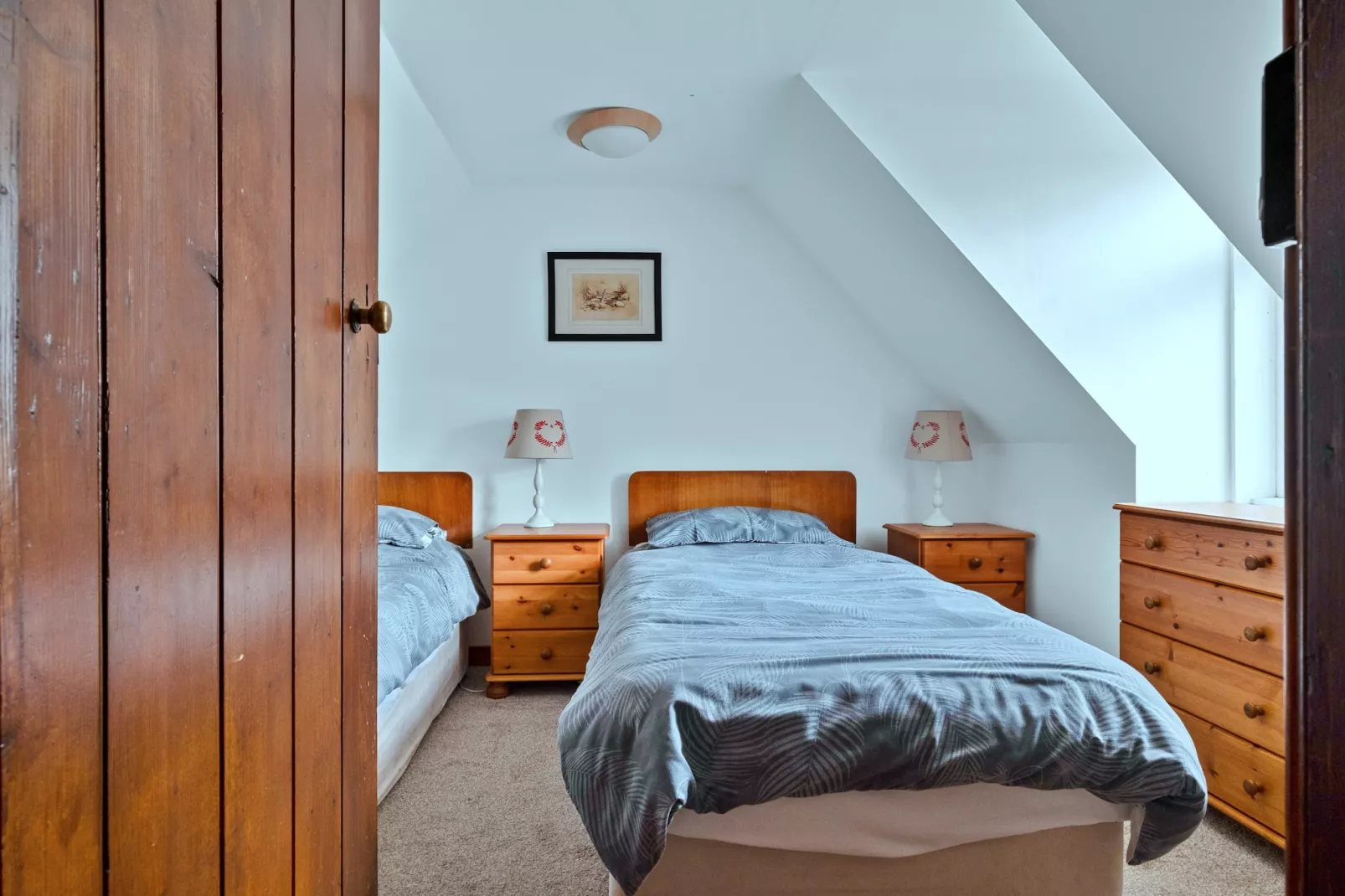 Lochead Cottage-Bedroom