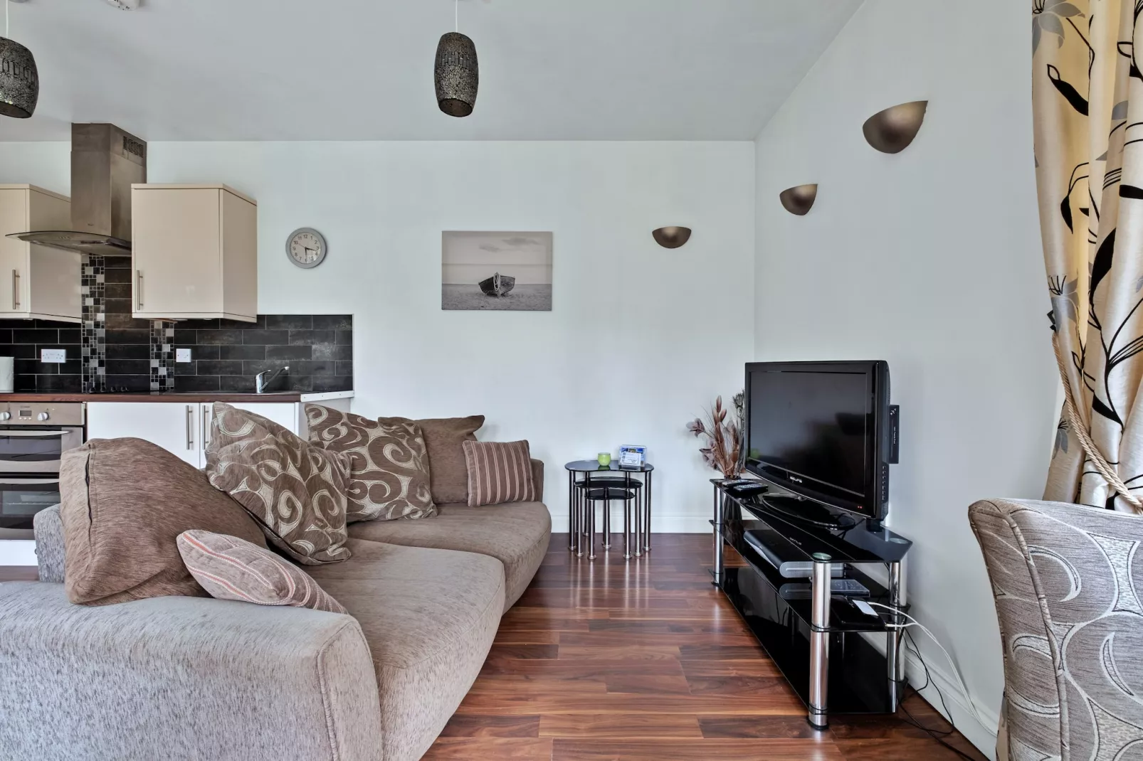 The Turbine House-Living room