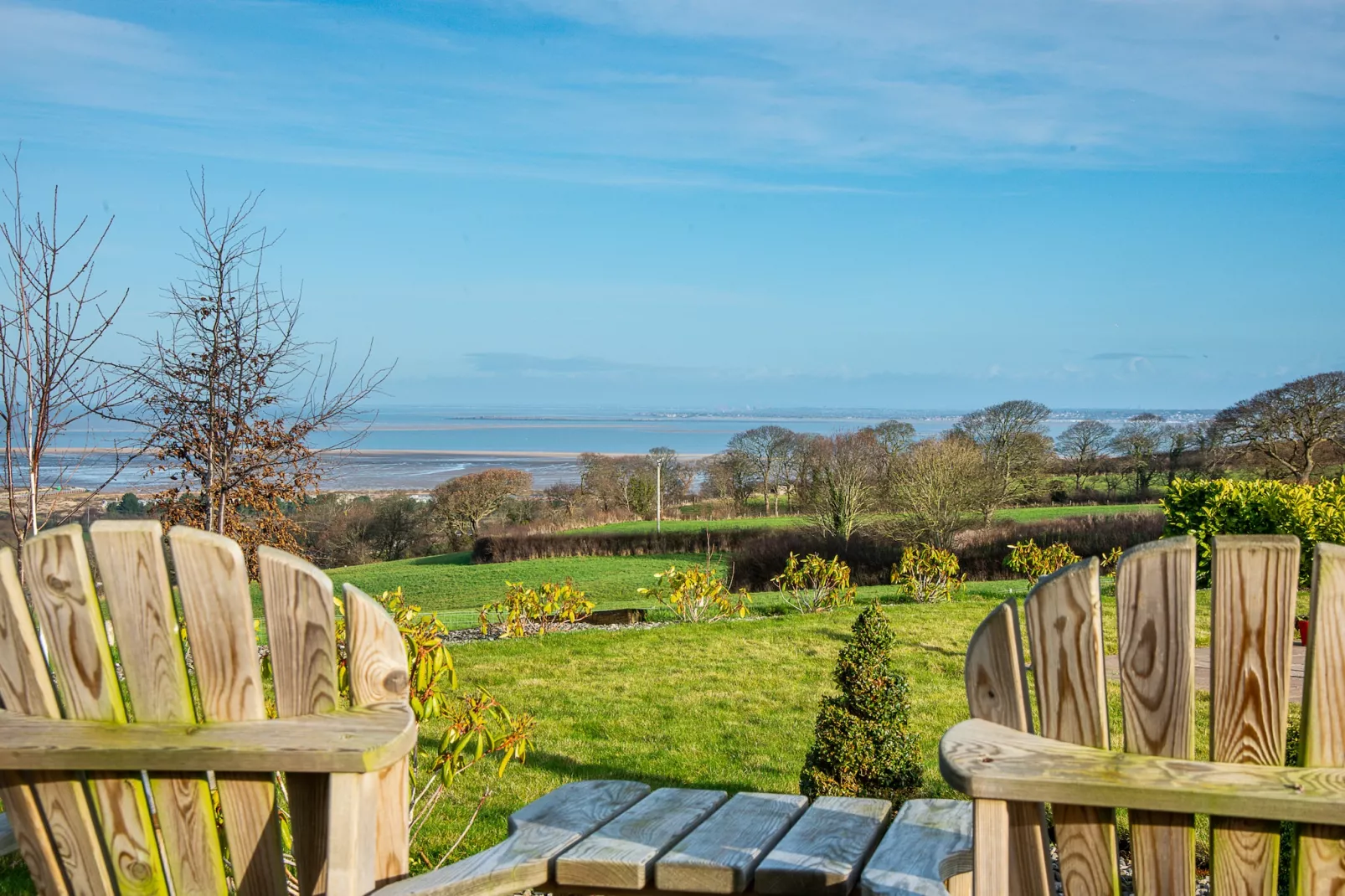 Picton Lodge - Sea Views