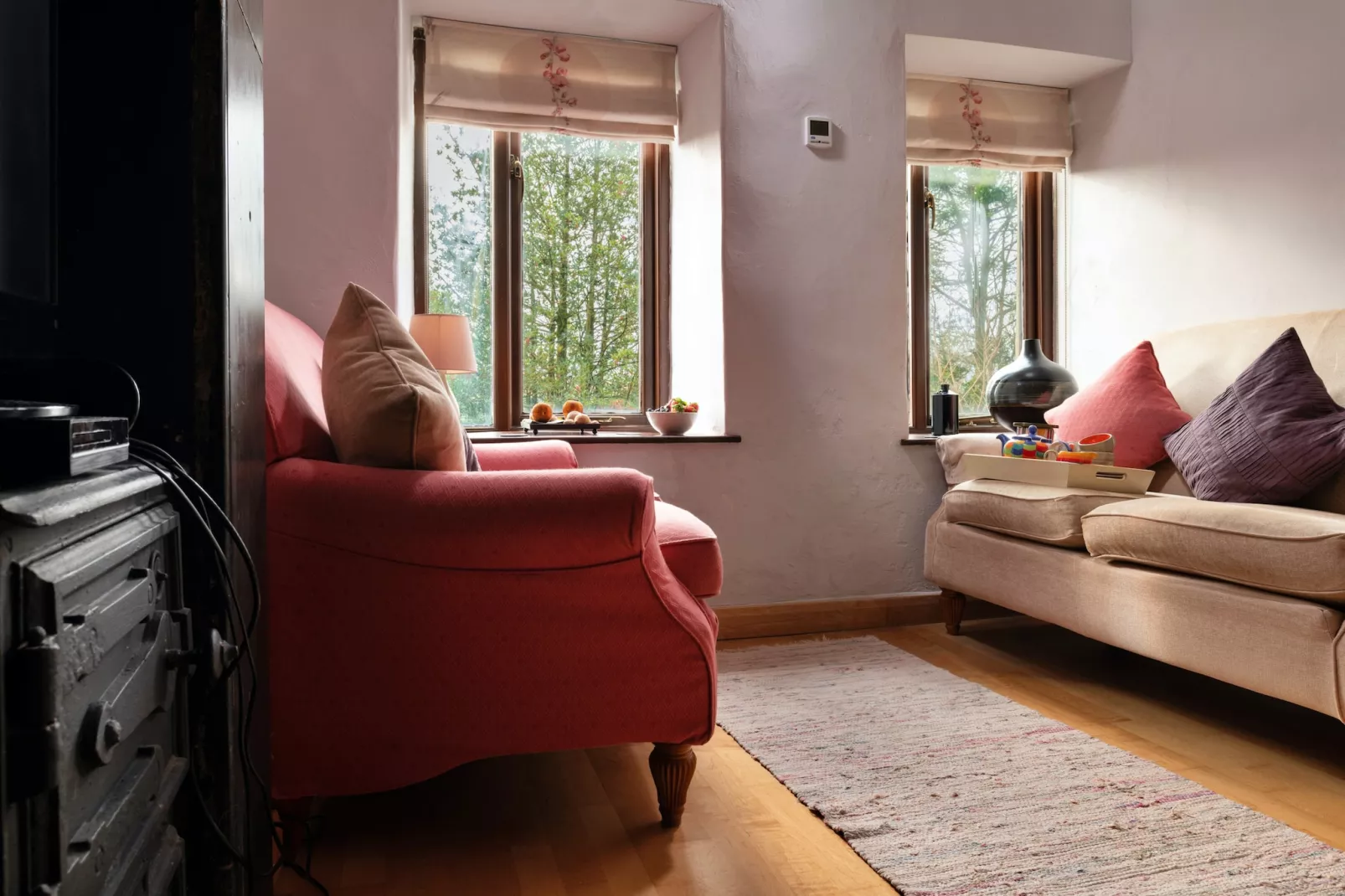 Dolwar Cottage-Living room