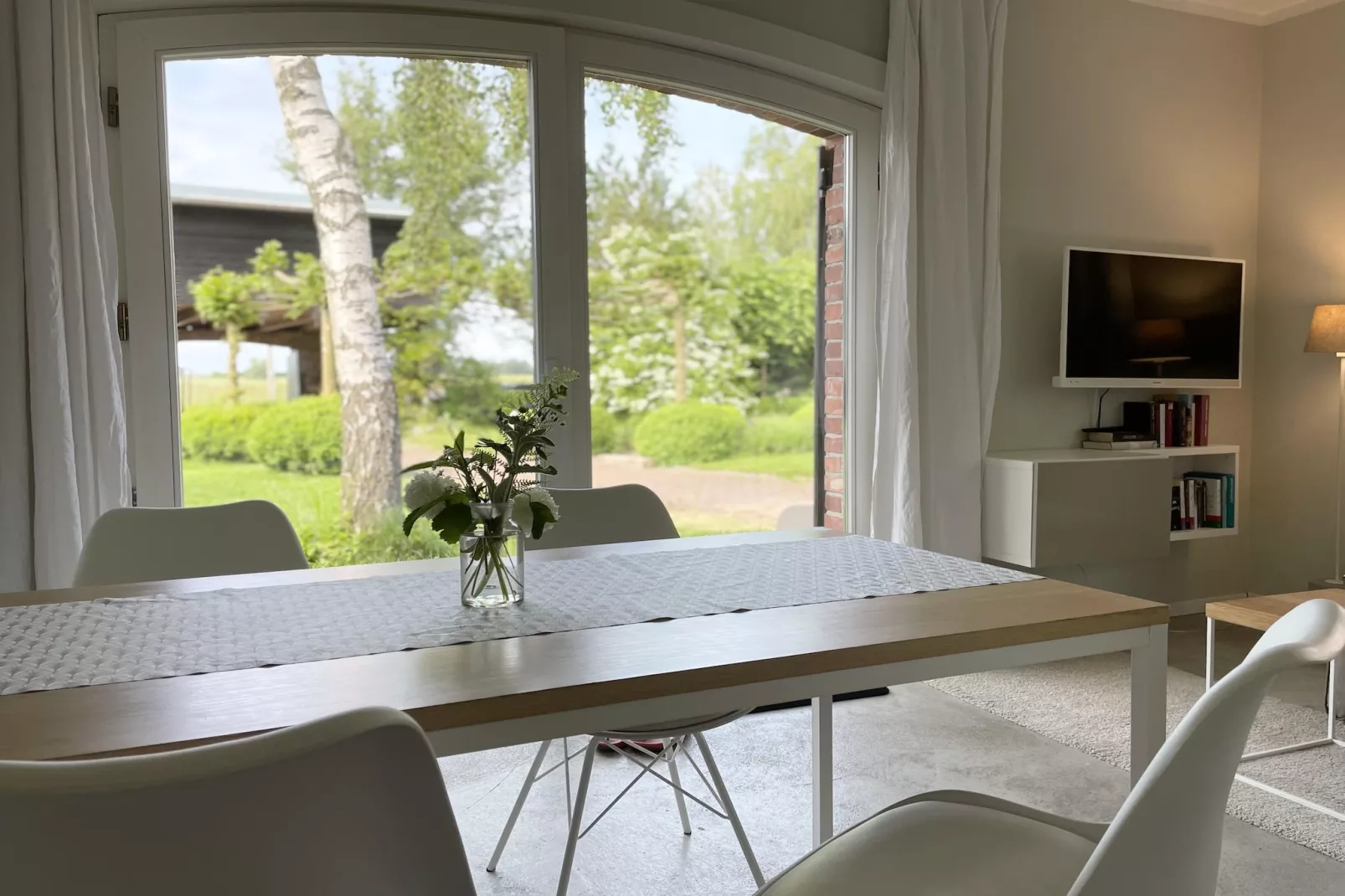 Idyllische Hofwohnung 5-Living room