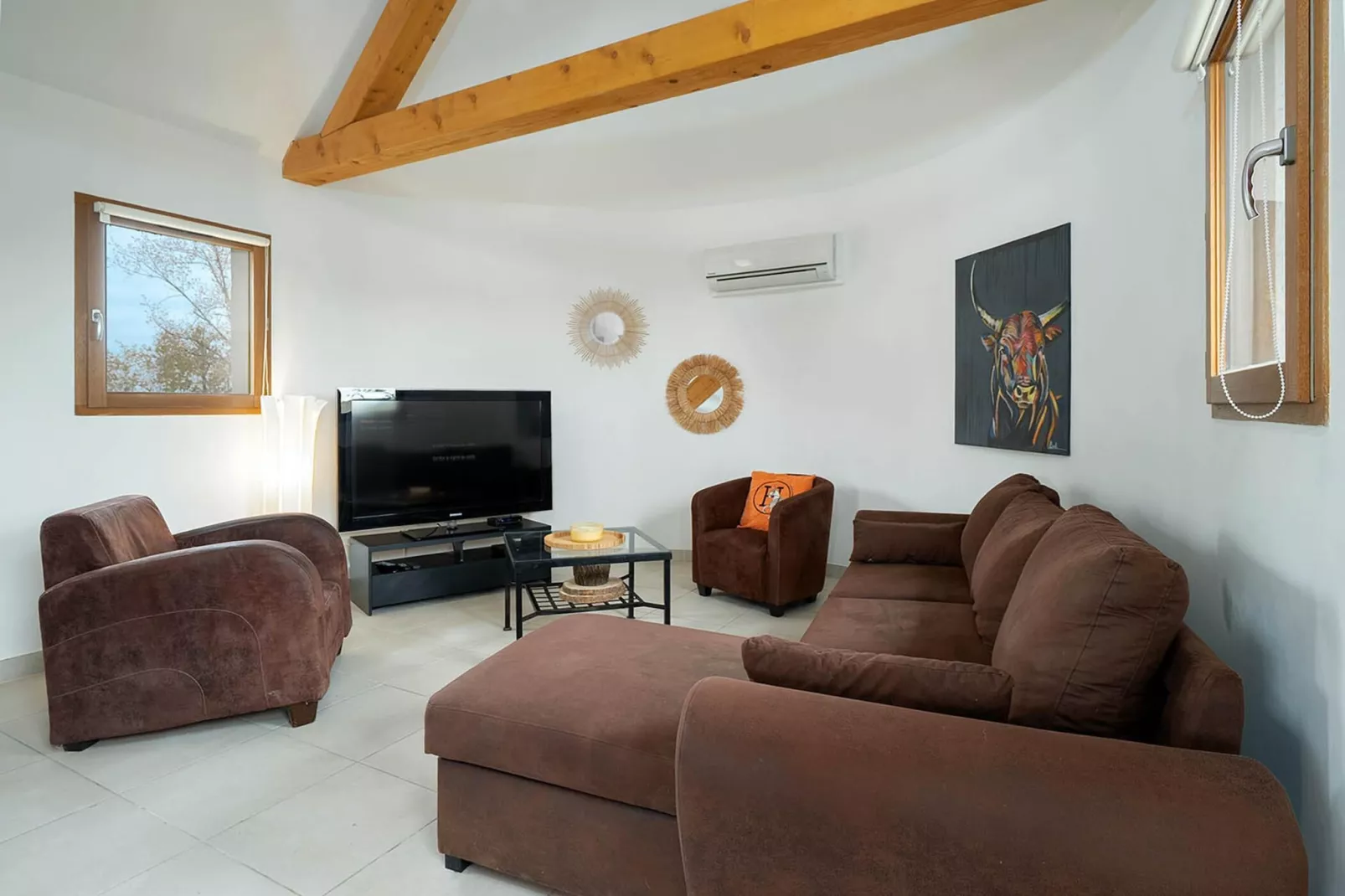 El Rancho - ST4 Mezzanine-Living room