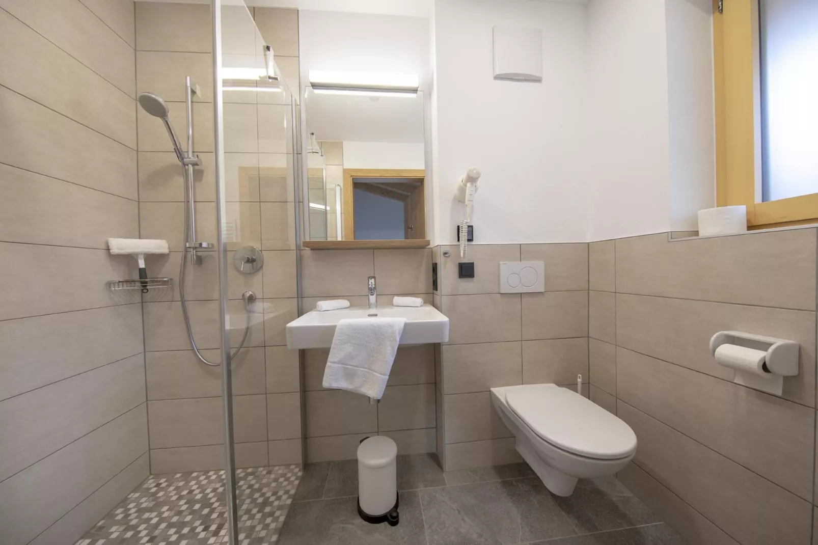 Nationalpark Chalet Glockhaus-Bathroom