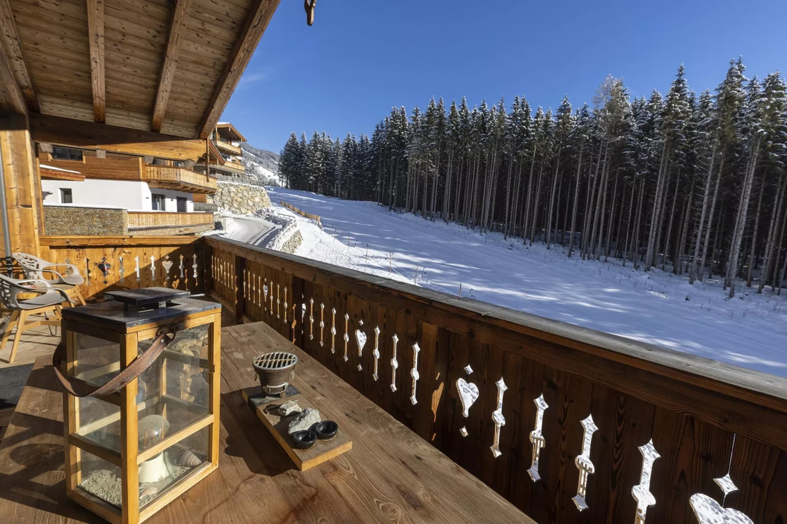 Nationalpark Chalet Kreuzkogel-Exterior winter