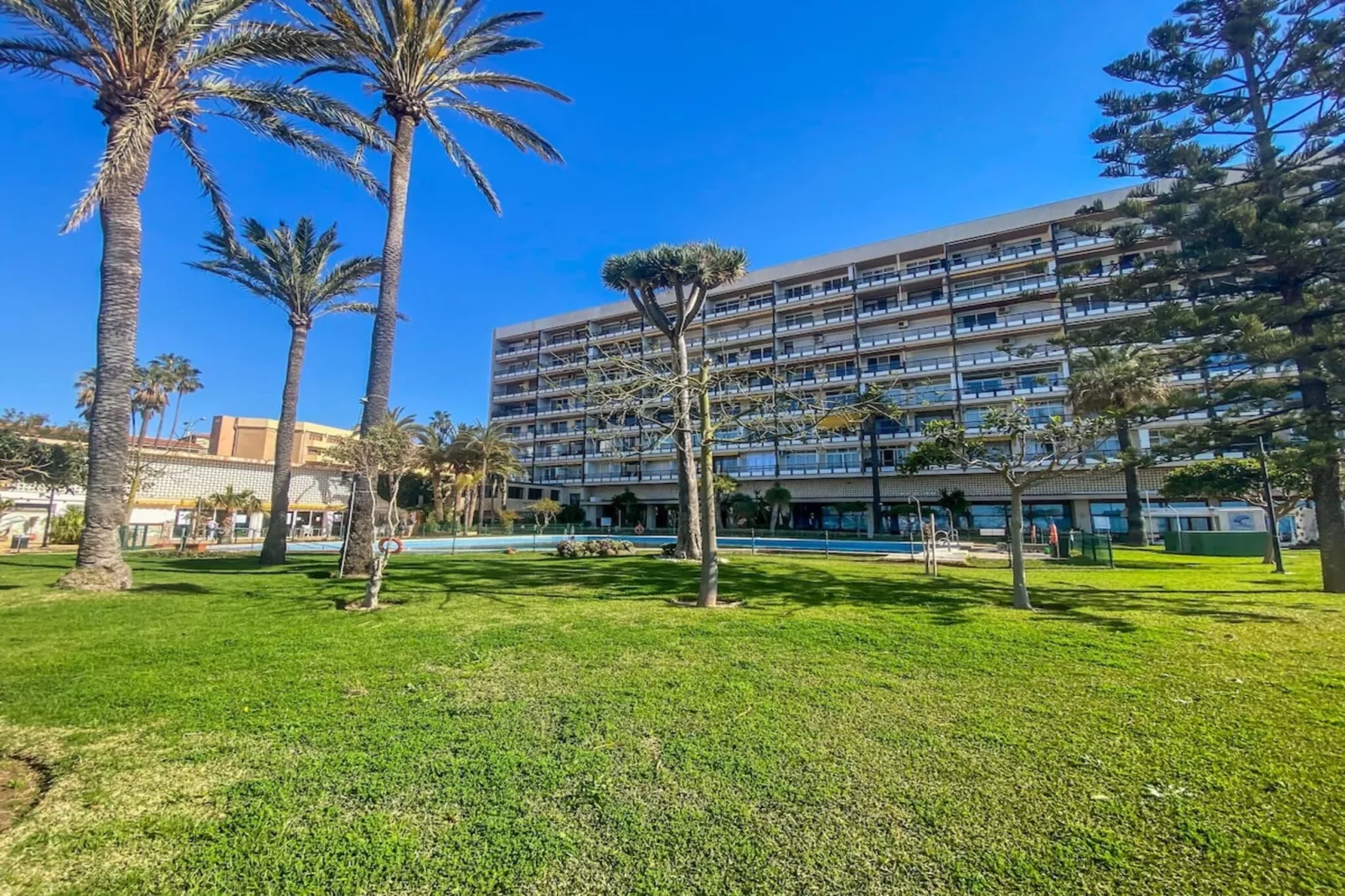 135 Santa Clara-Exterior summer
