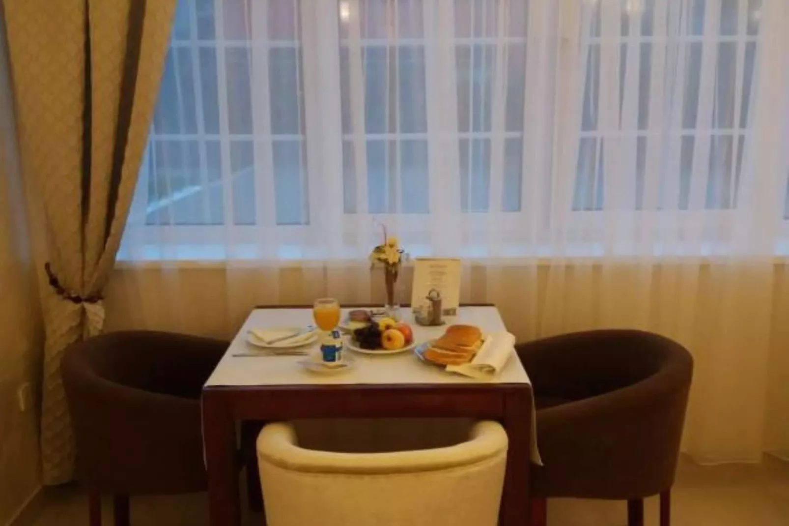 Hotel Orion - Single Room with Balcony-Facilities