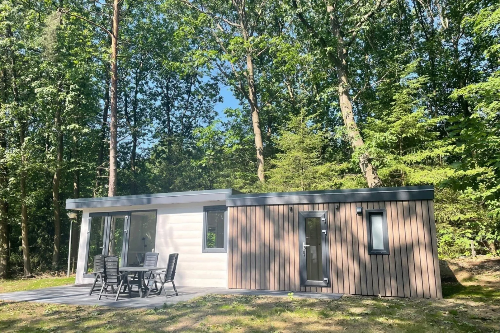 Chalet Nachtegaal (4 personen)-Exterior summer