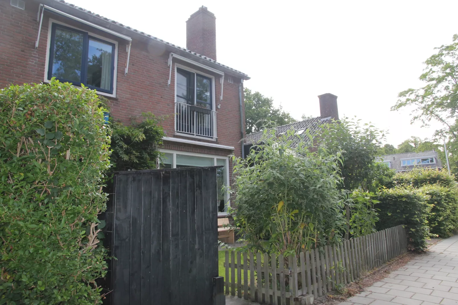 Hemels Heiloo-Exterior summer