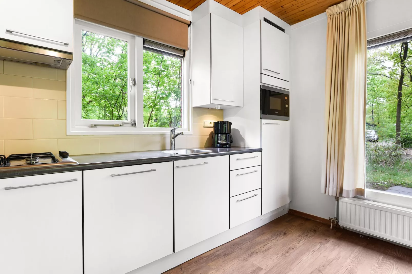 Parc Heihaas 10-Kitchen