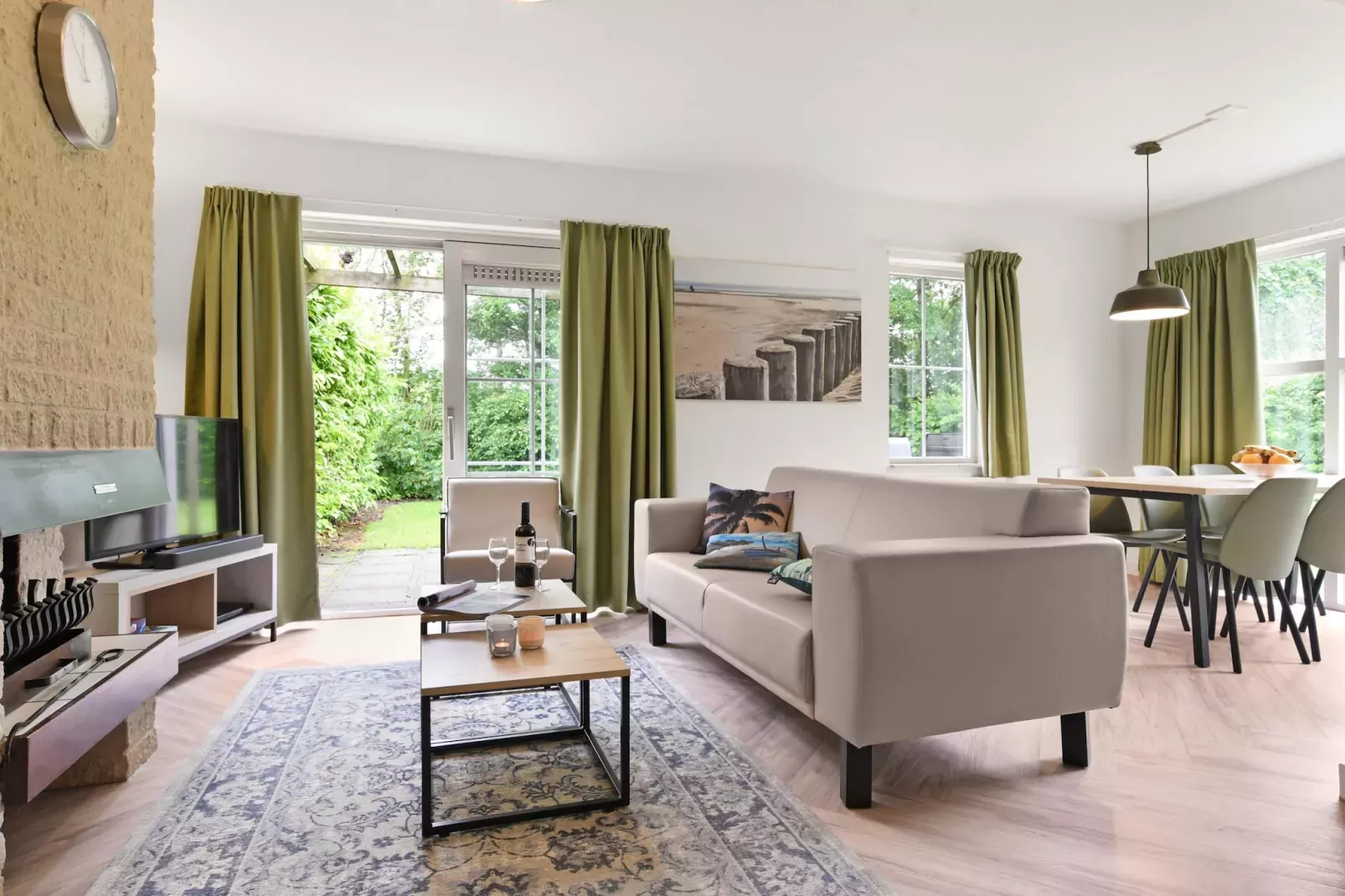 Parc Port Greve 13-Living room