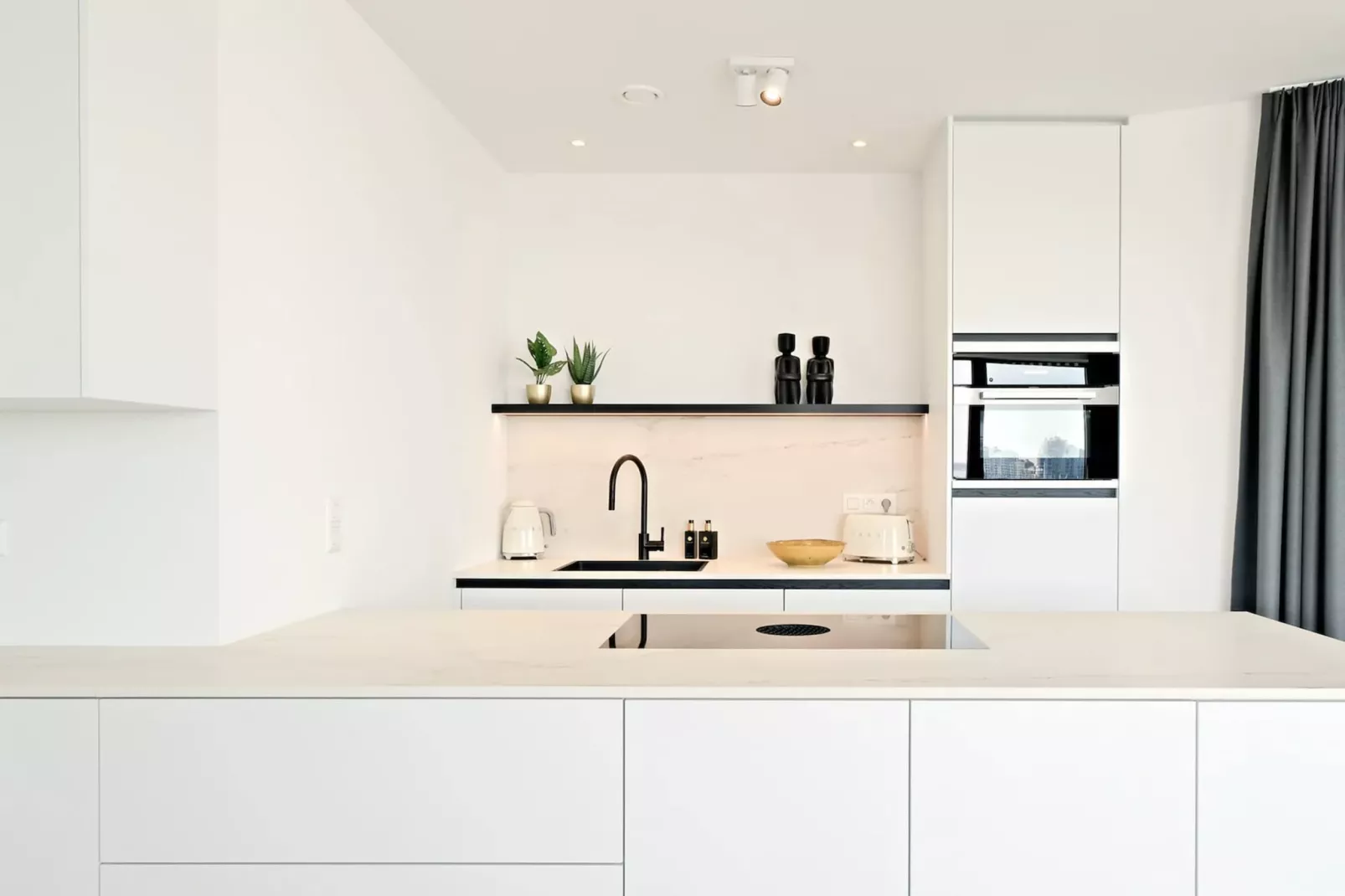 Breskens Apartments & Penthouses 11-Kitchen