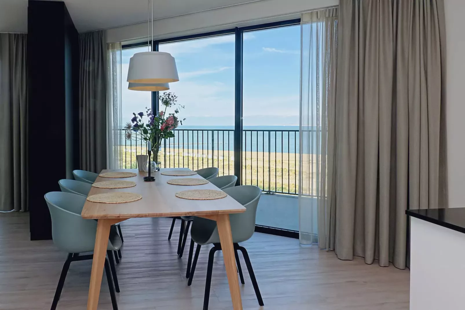 Breskens Apartments & Penthouses 8-Außenbereich Sommer