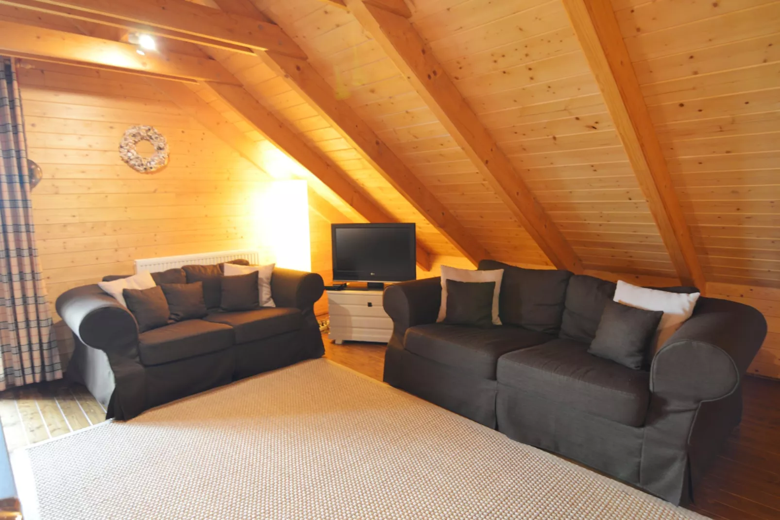 Chalet du Soleil-Recreation room