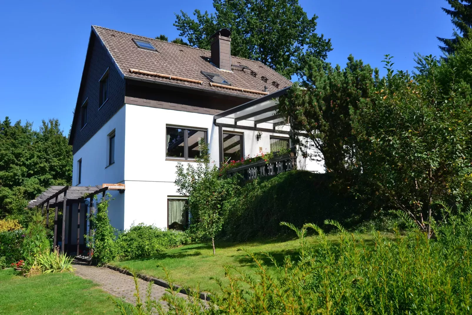 Am Berg-Exterior in summer