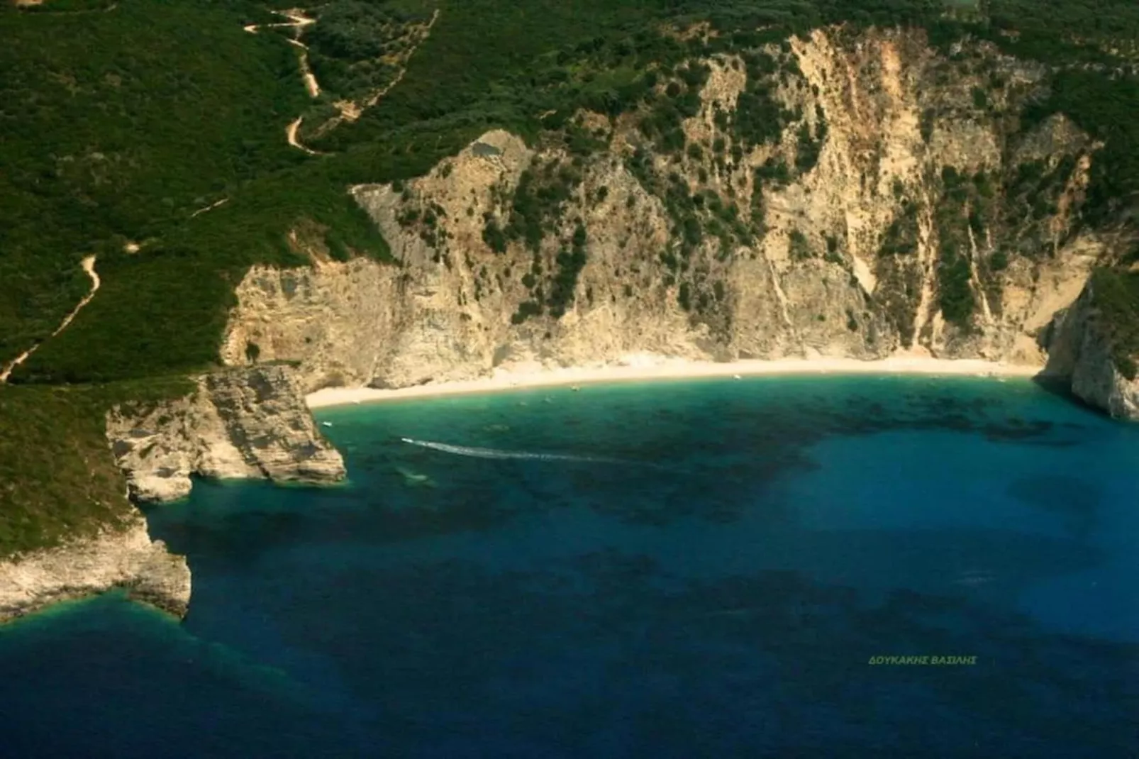 Benitses Apartment Corfu-Areas summer 20km