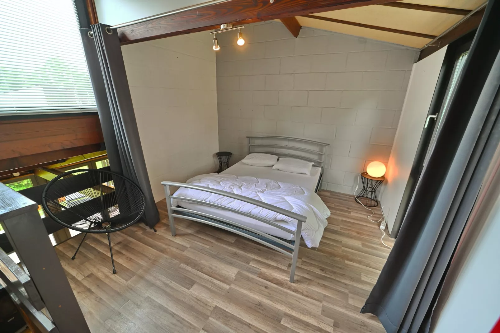 HORLES 114-Wohnzimmer