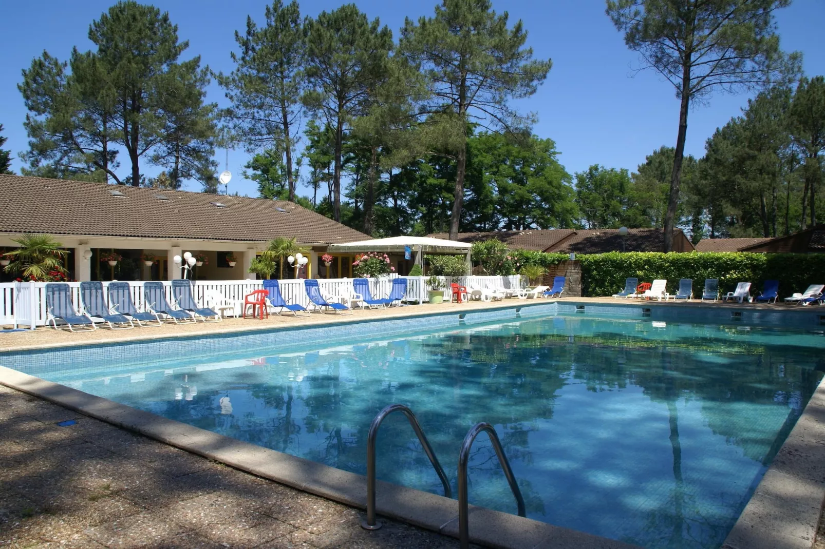 Club Atlantique 1-Pool