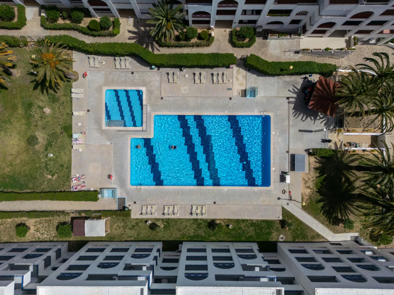 Algarve Treasure-Outside