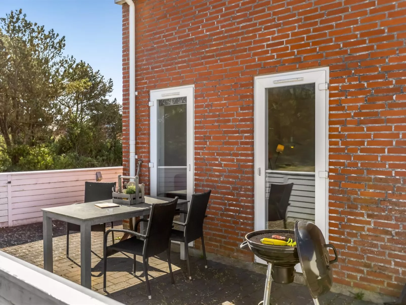 "Niilo" - 1.7km from the sea-Draußen
