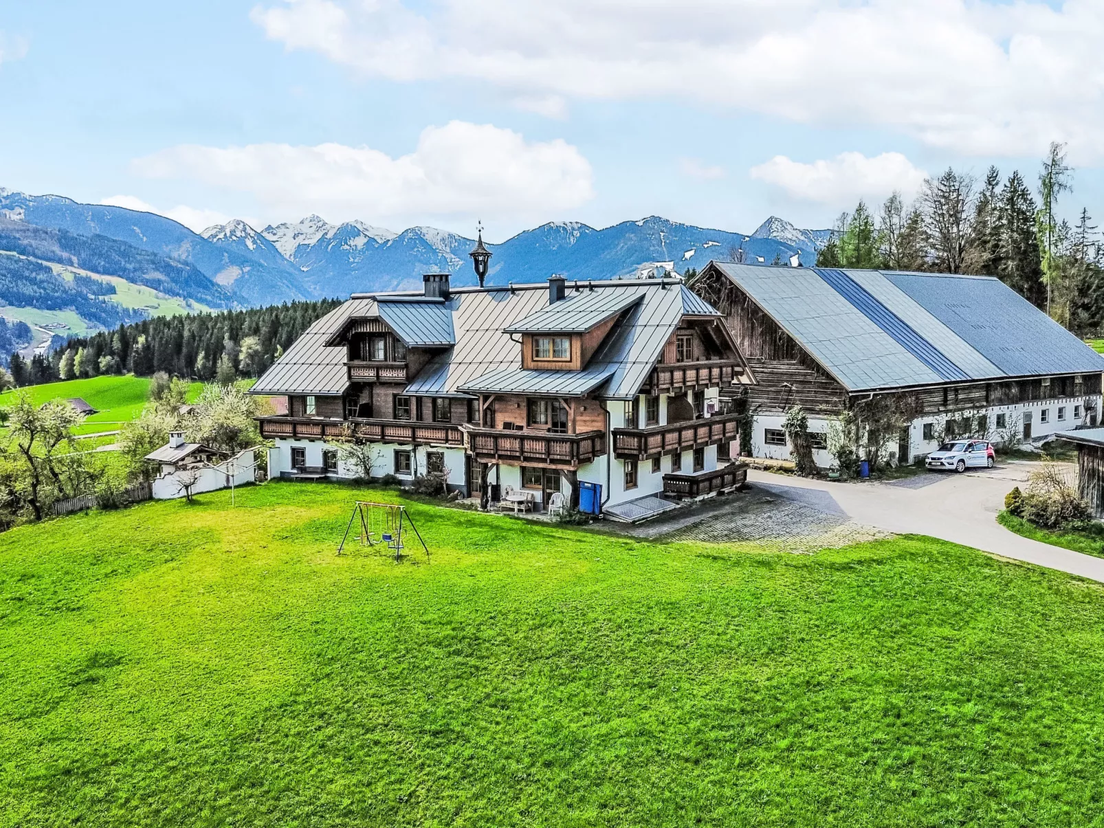 Salzmannhof-Outside