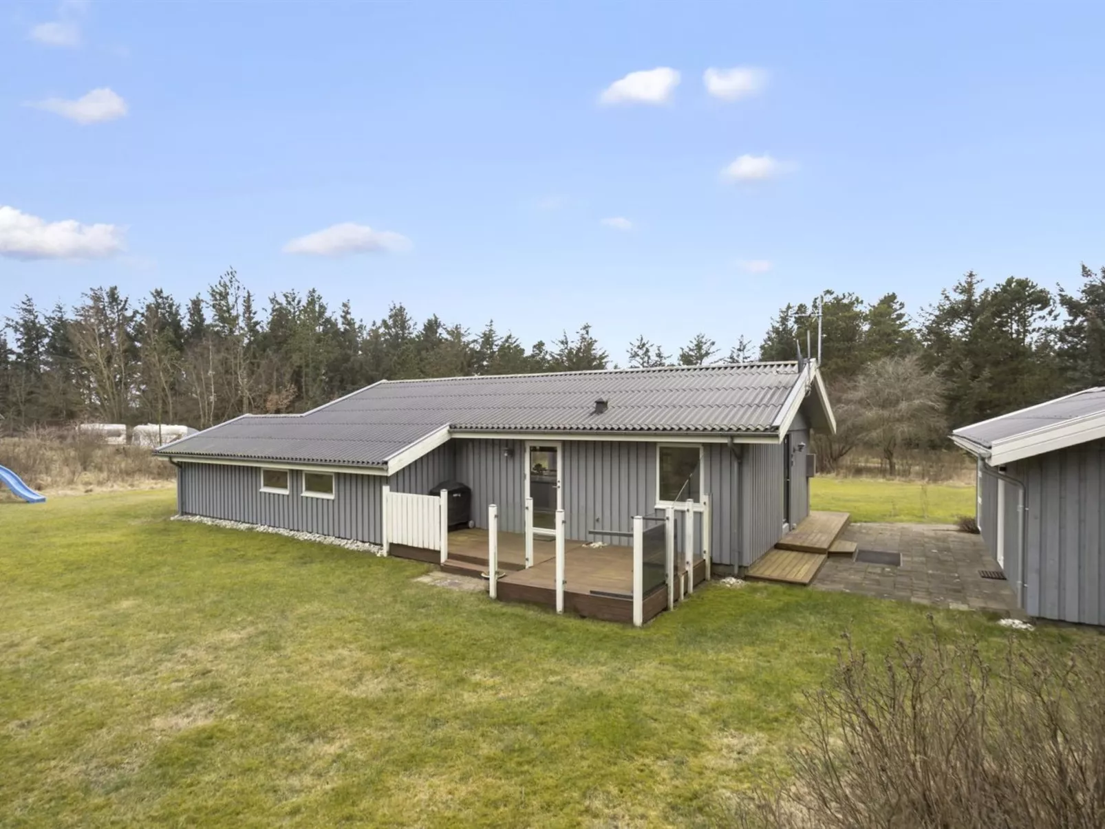 "Niina" - 800m from the sea-Outside