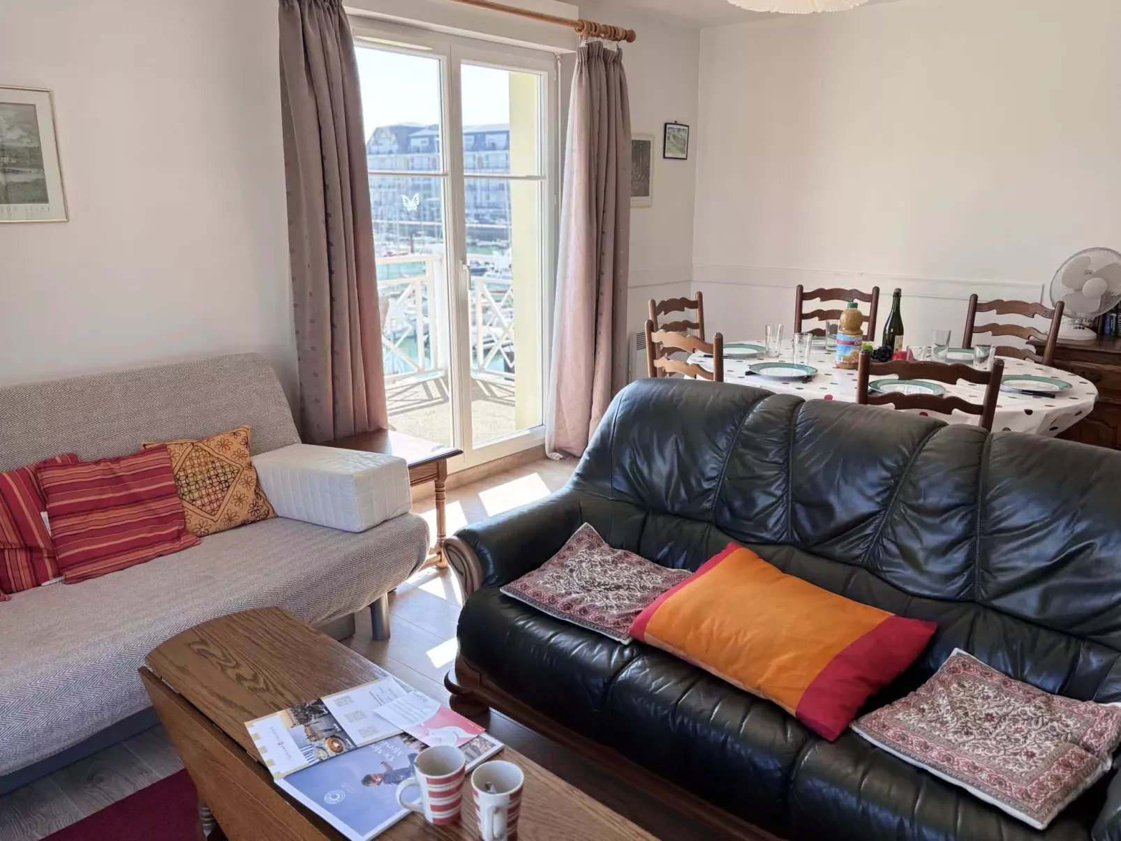 Le Manoir-Inside