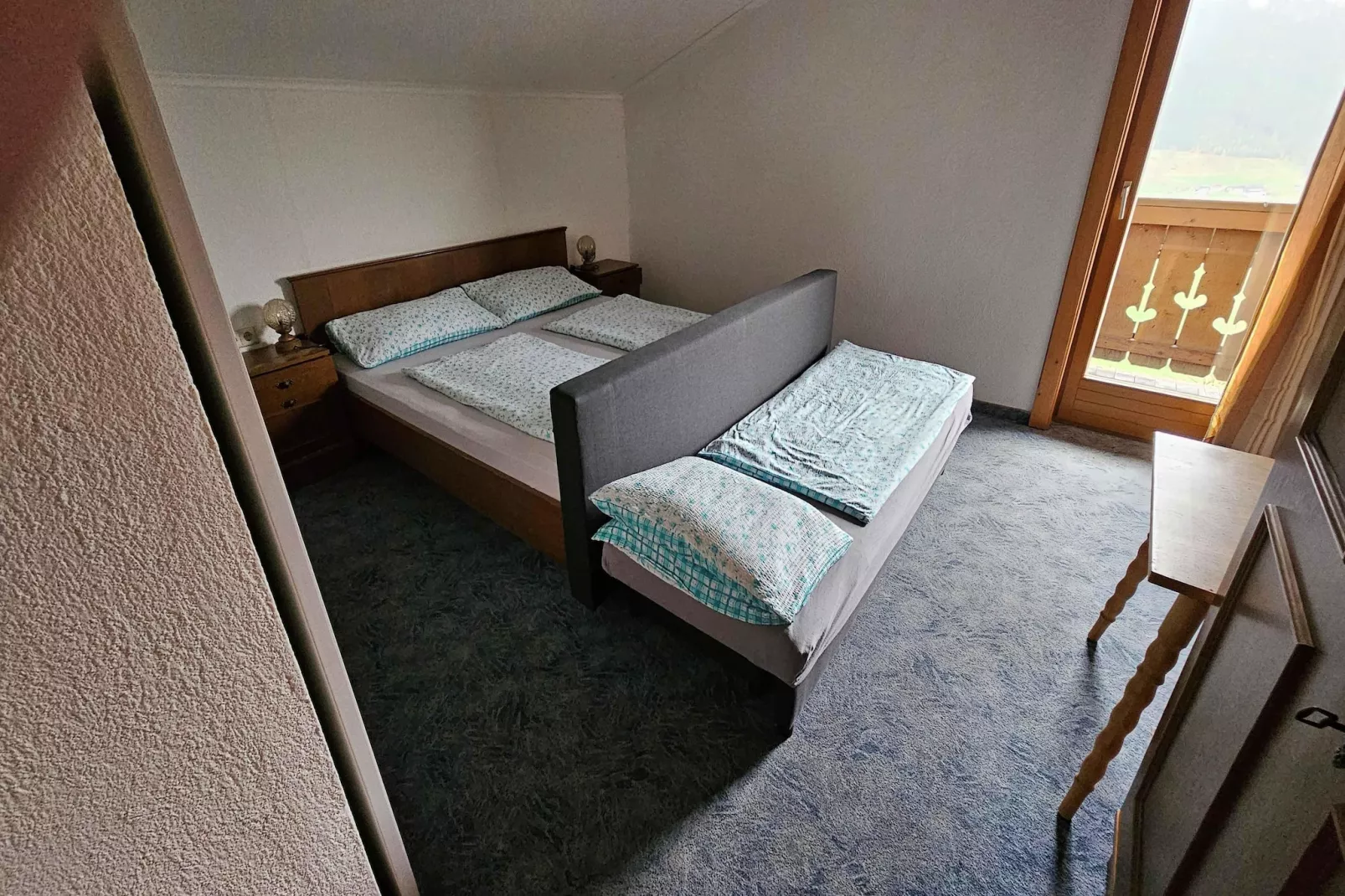 Grünlicher Hof-Bedroom