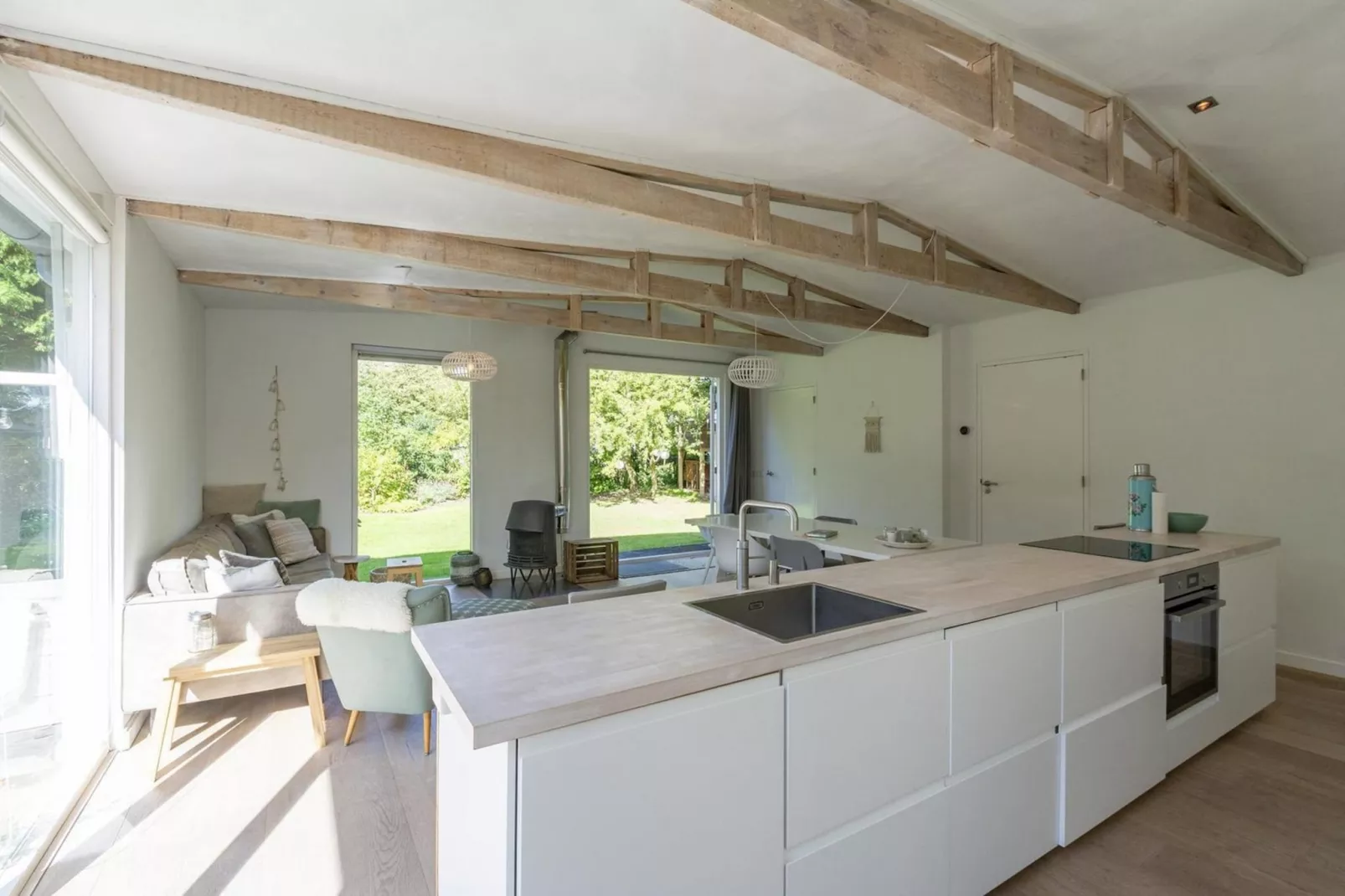 Eureka 109-Kitchen