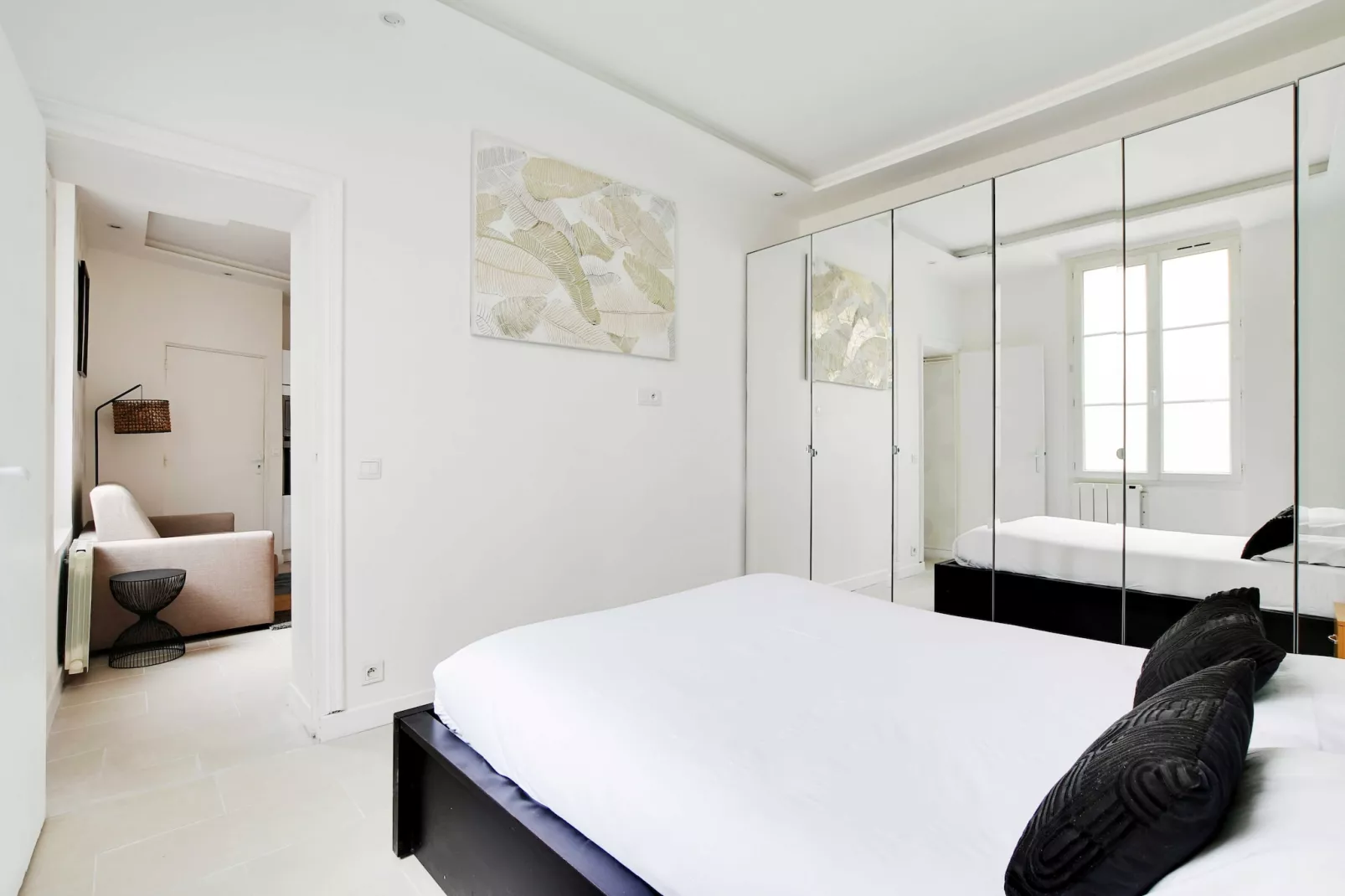 AK-4-MORNAY-II-Bedroom