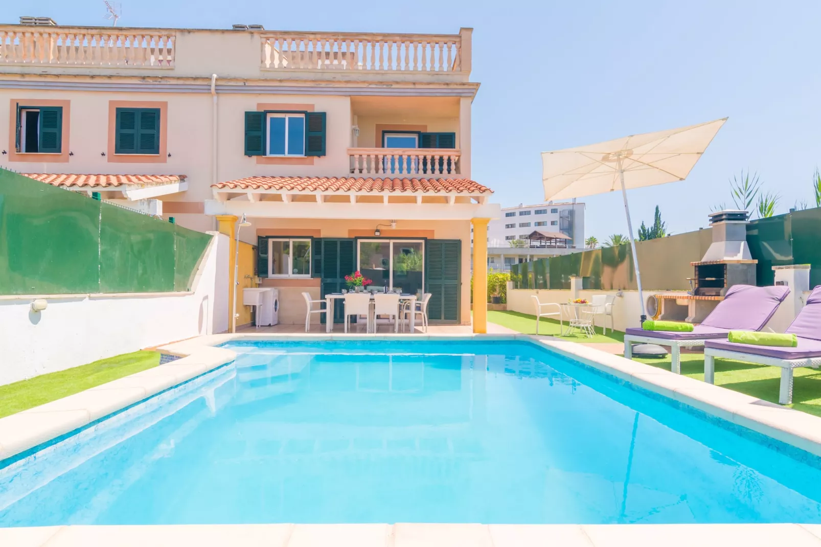 Casa Marcos-Exterior summer