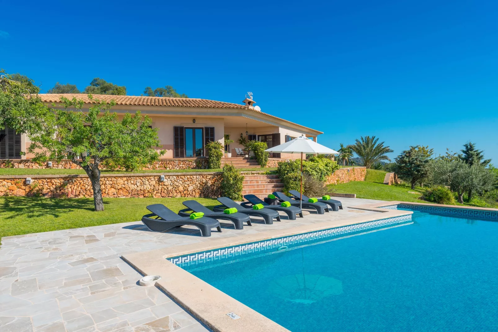 Sa Roca Blanca-Exterior summer
