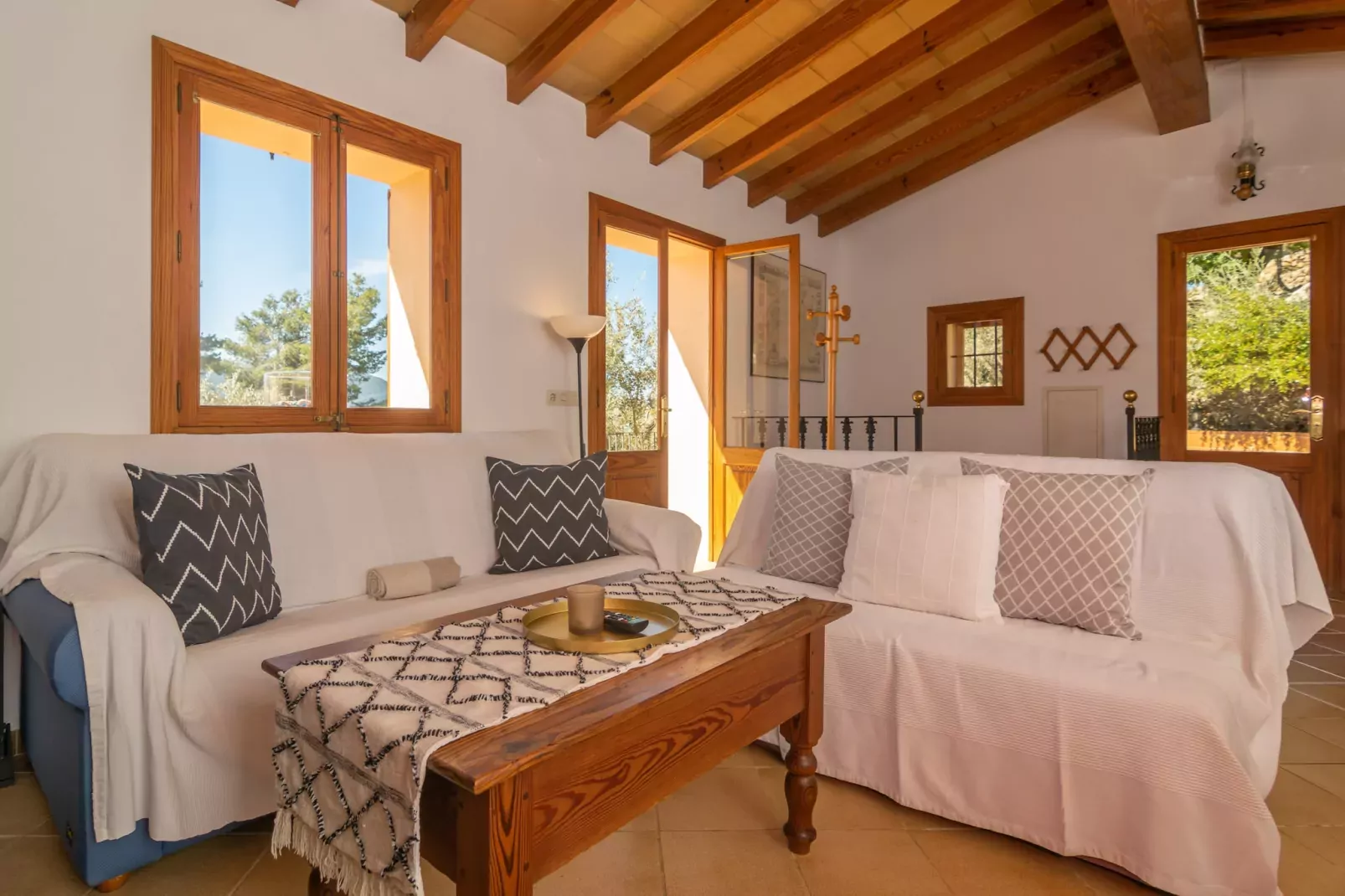 Es Coll D'en Pastor-Living room