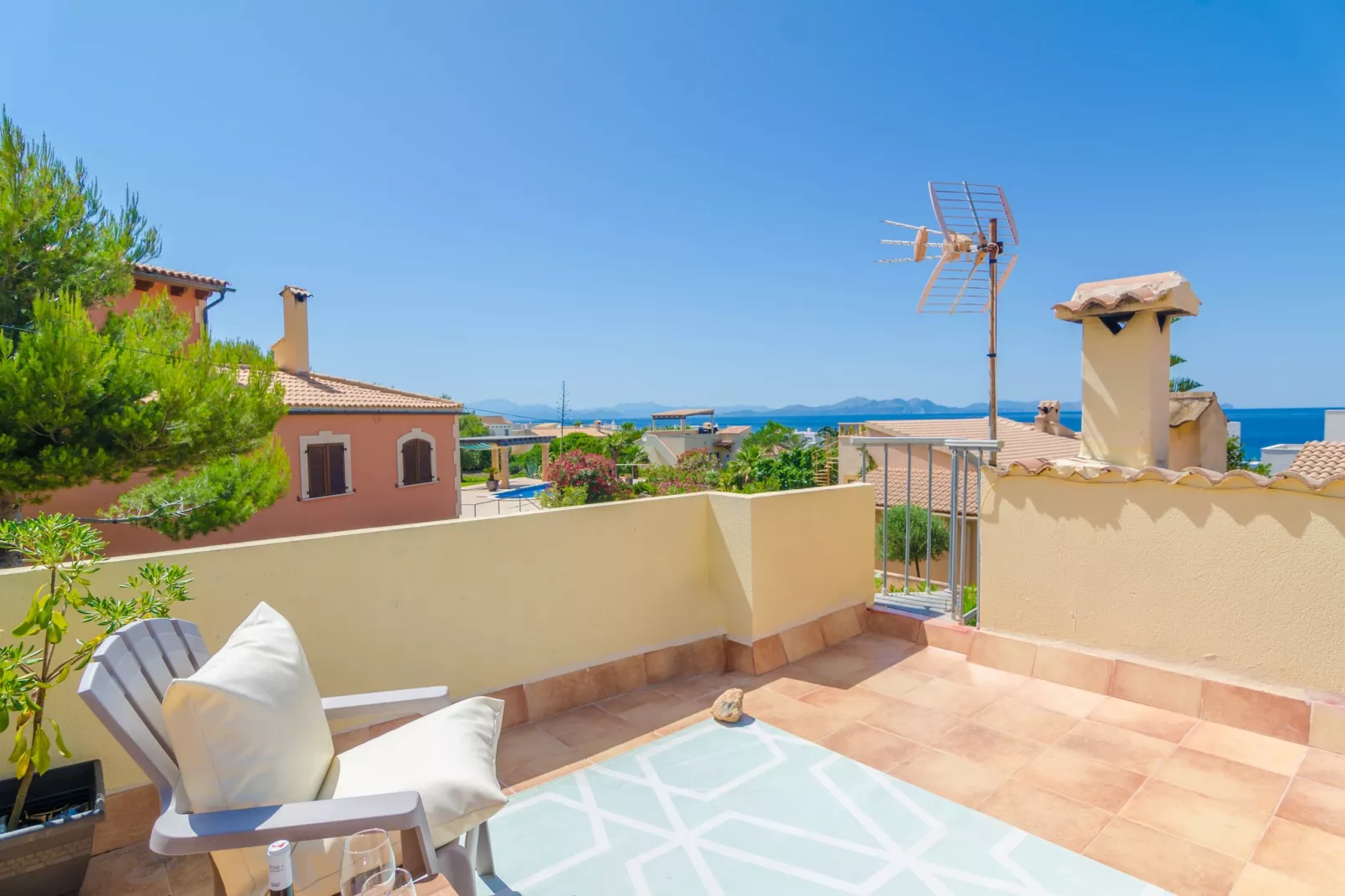 Villa Divina-Image-tags.