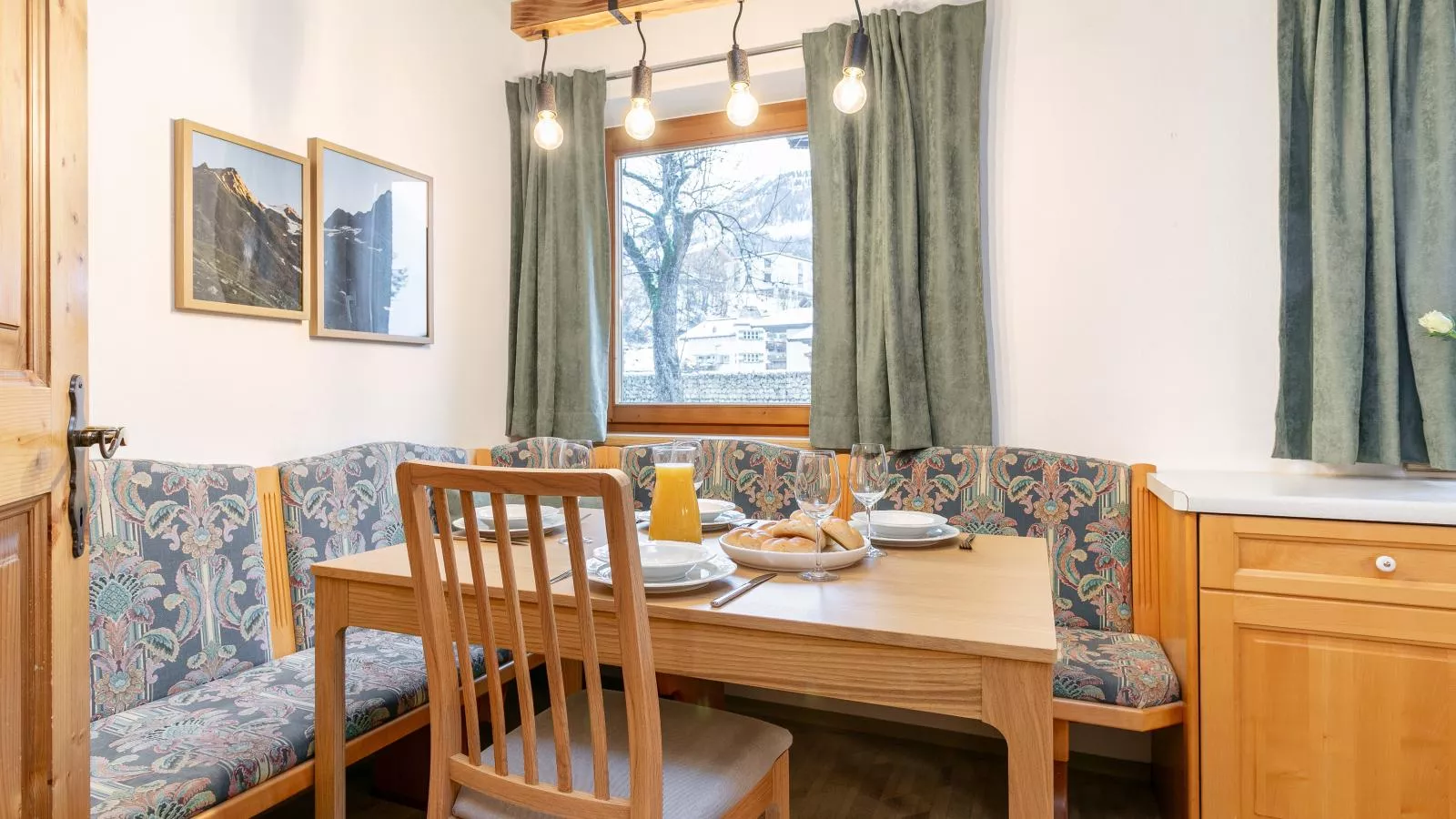 An der Ache XL-Dining room