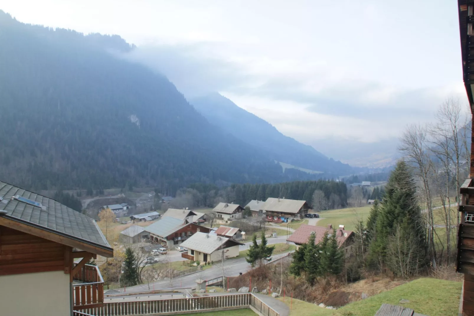 VAL PIERRE VPS8 CENTER & MODERN 4 Pers.-Aussicht Sommer