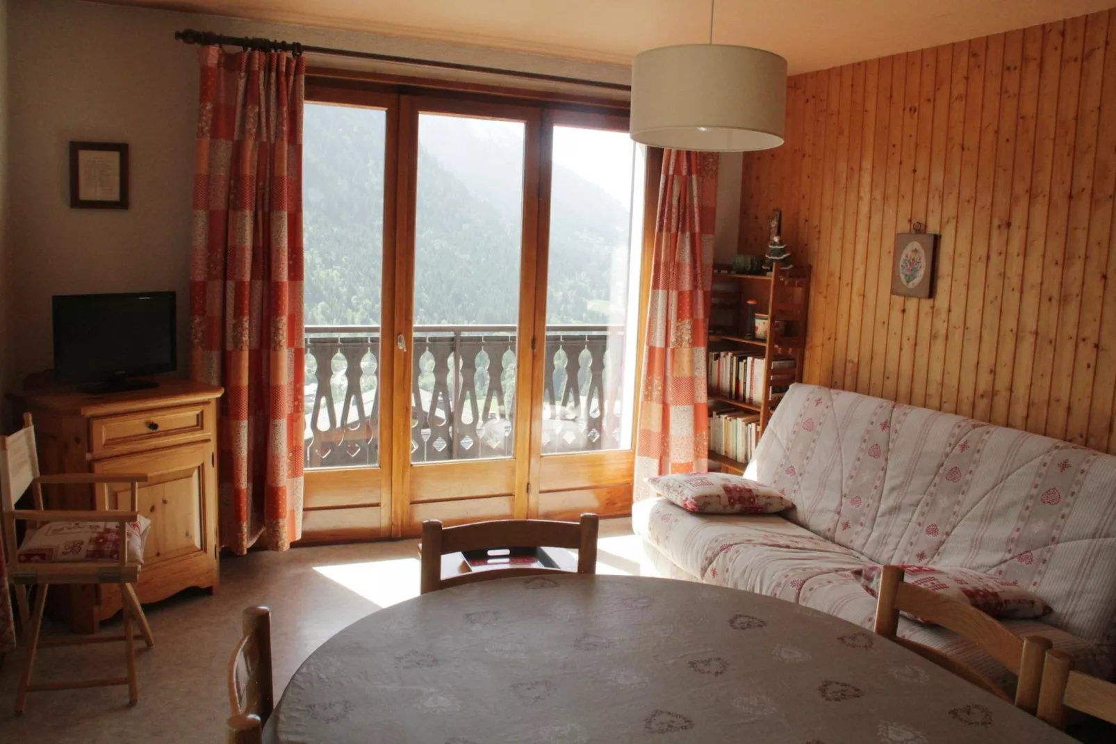 Grépon GP6  CENTER & MOUNTAIN 6 Pers.-Living room