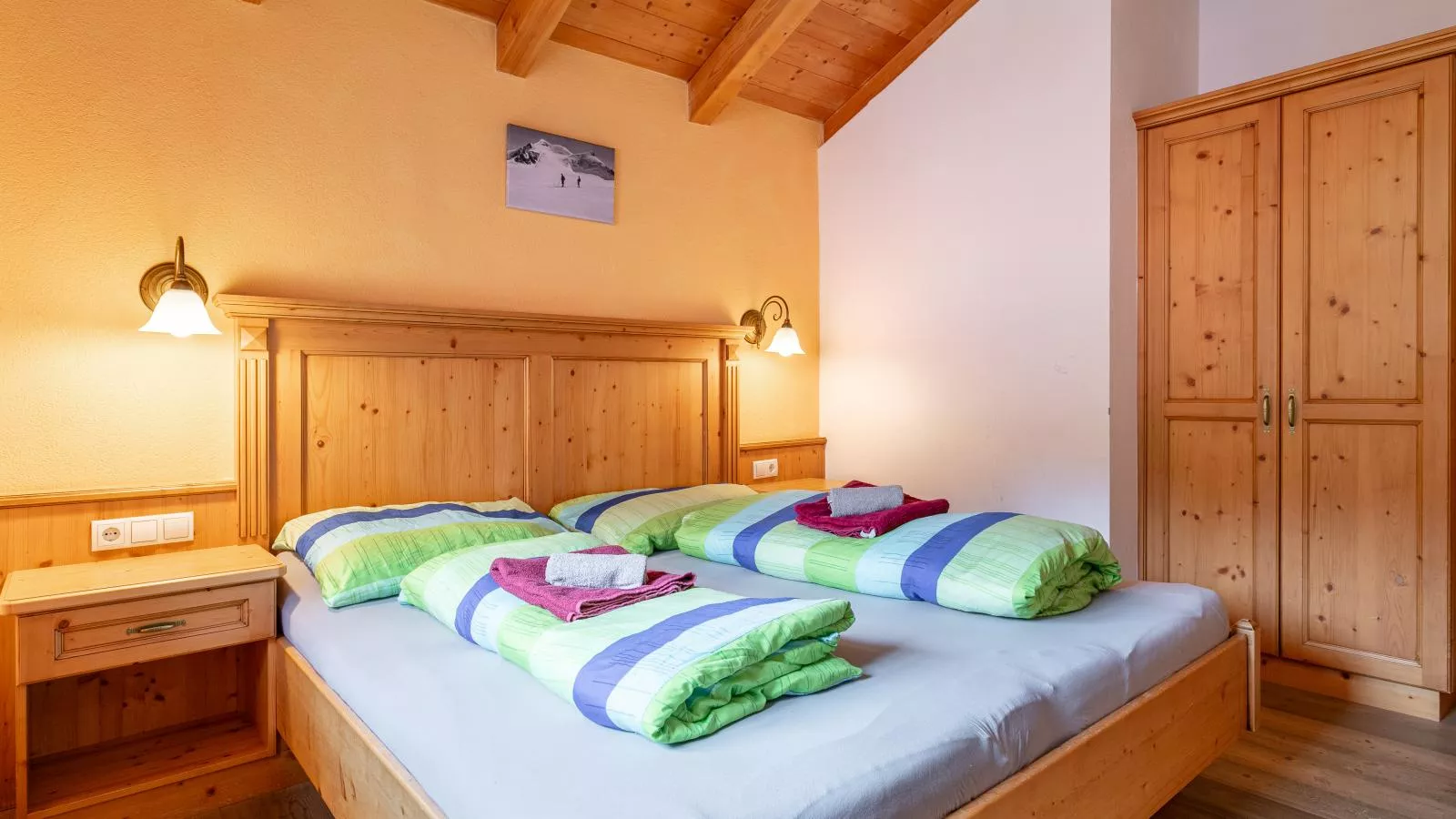 Schweizerhof Apfelrose-Bedroom