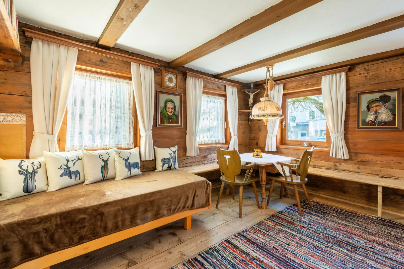 Ferienhaus Die Ginin-Außenbereich Sommer