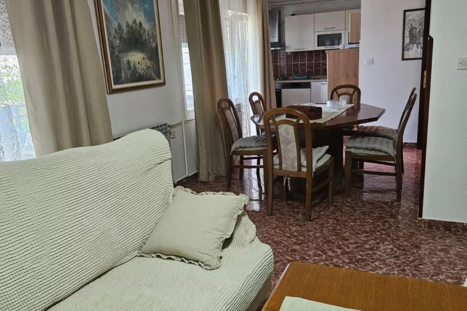 Apartment Nivea-Wohnzimmer