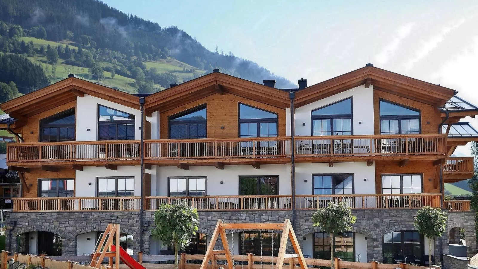 Tauern Suites Mitterwirt TOP 321-Exterior summer