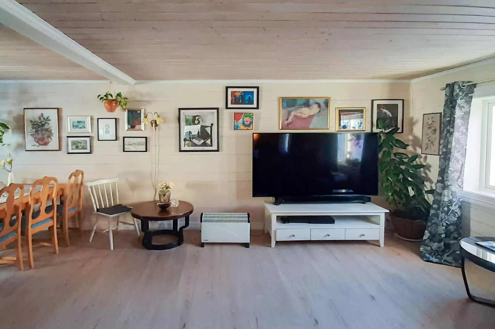 9 person holiday home in mandal-Indoor