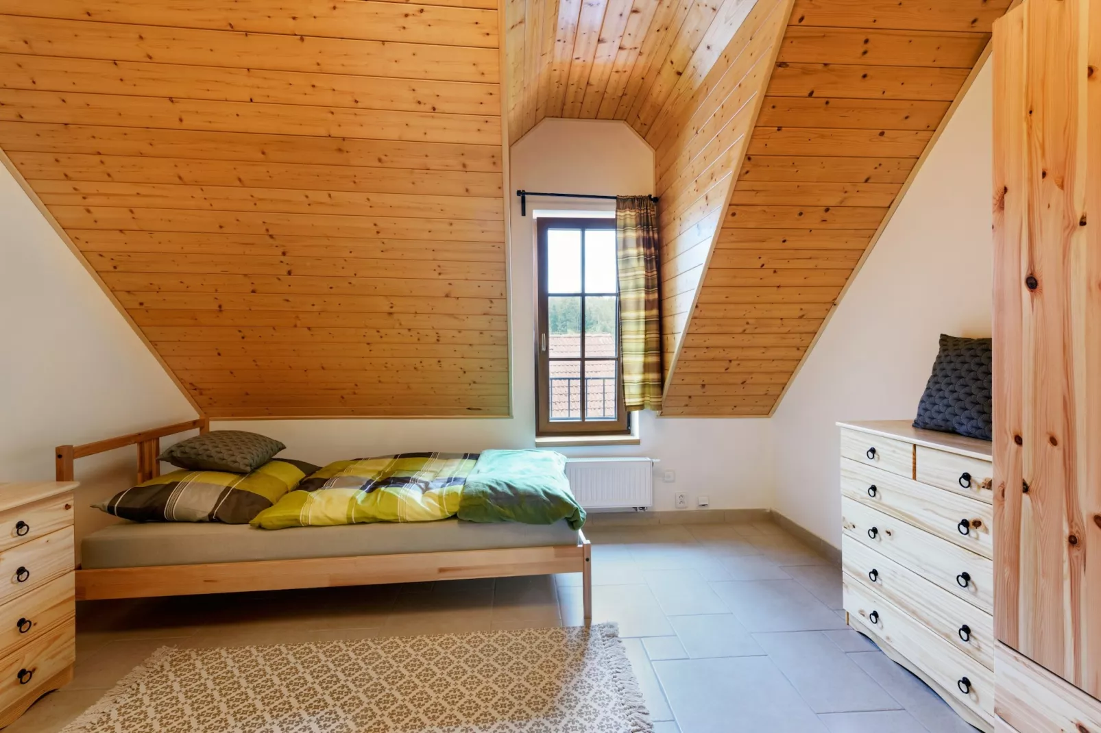 Orlík JVNK101-Bedroom