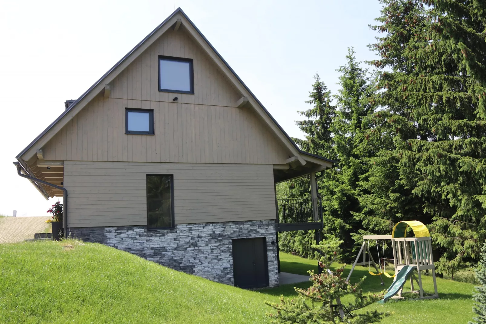 Dolni Morava ODP075-Exterior summer