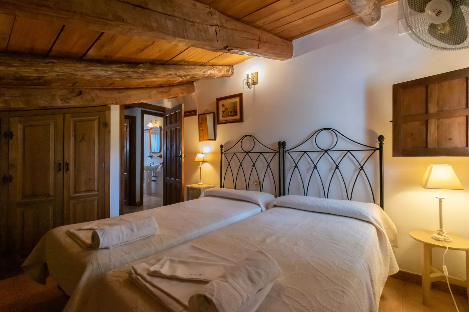 Casa del Palomar 8-Bedroom