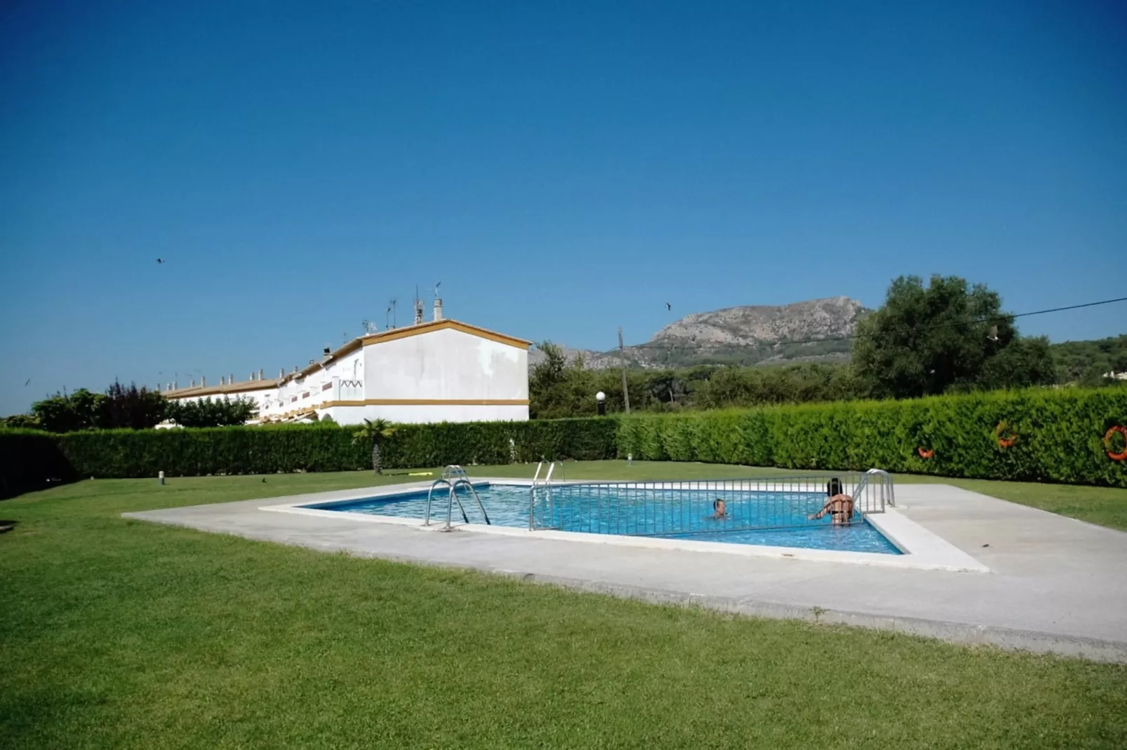 VALL PETITA 056-Pool