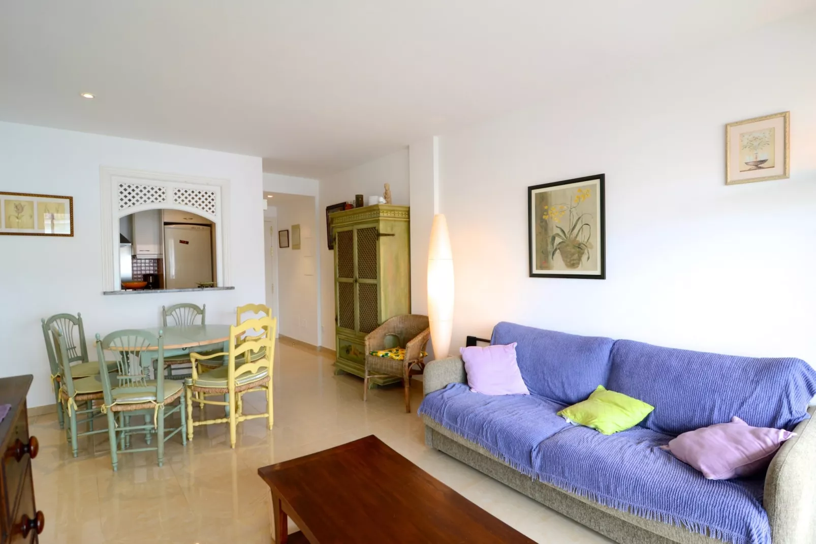 BRISES DEL MAR 3-1-Living room
