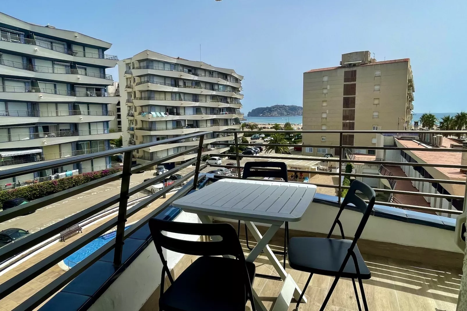 ROCAMAURA IV 3-12-Terrace