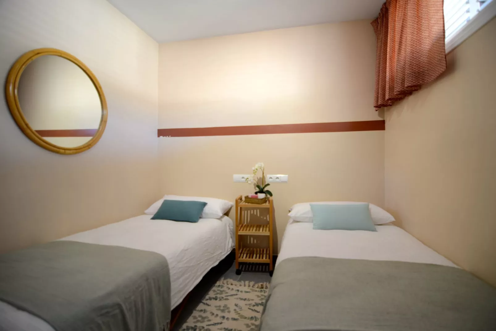 CATALONIA 3-6-Schlafzimmer
