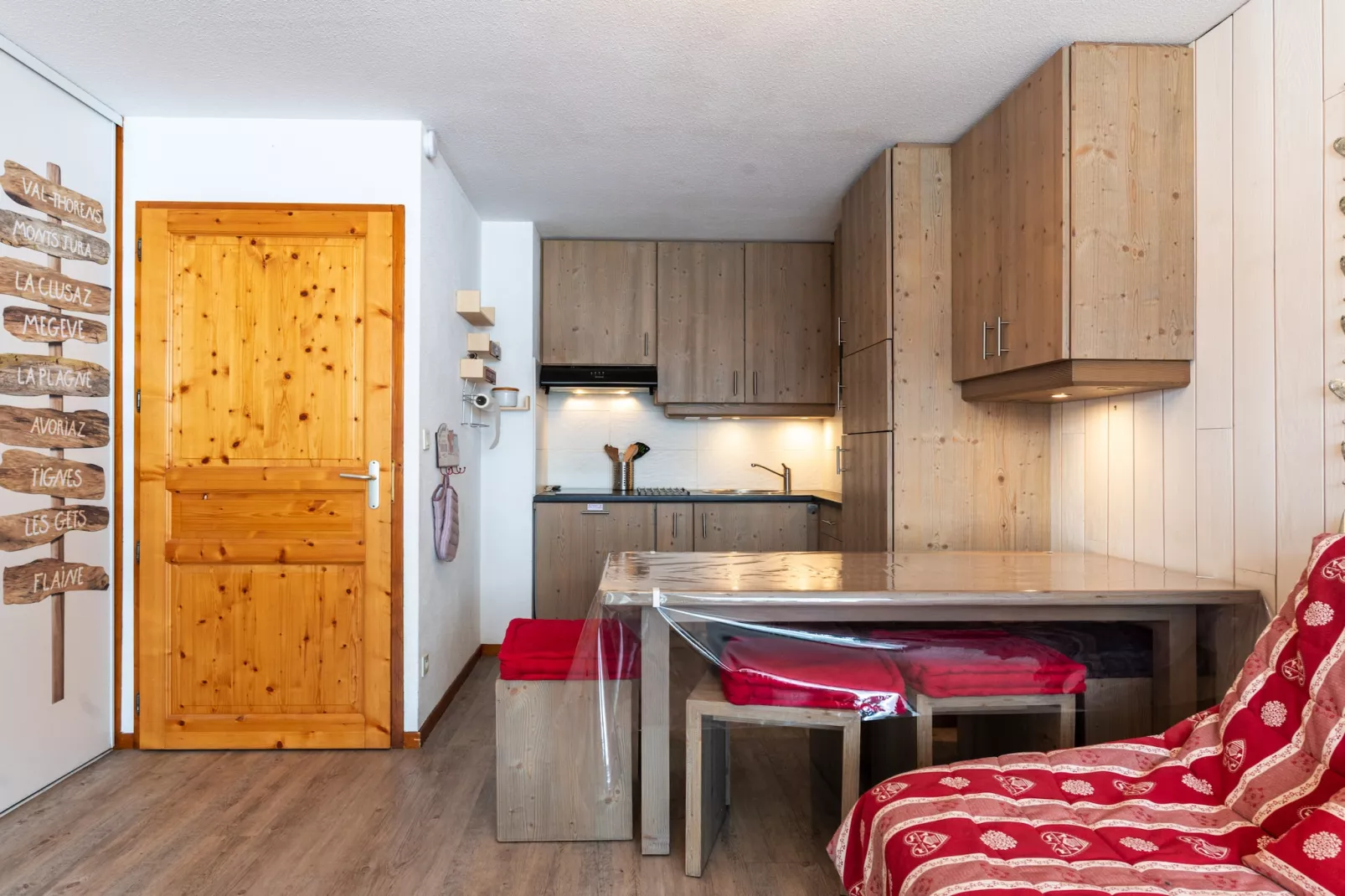 Les Sitelles N°12 - 2P6C-Dining room